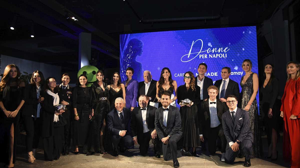 Premio Donne per Napoli, la città celebra l’eccellenza femminile