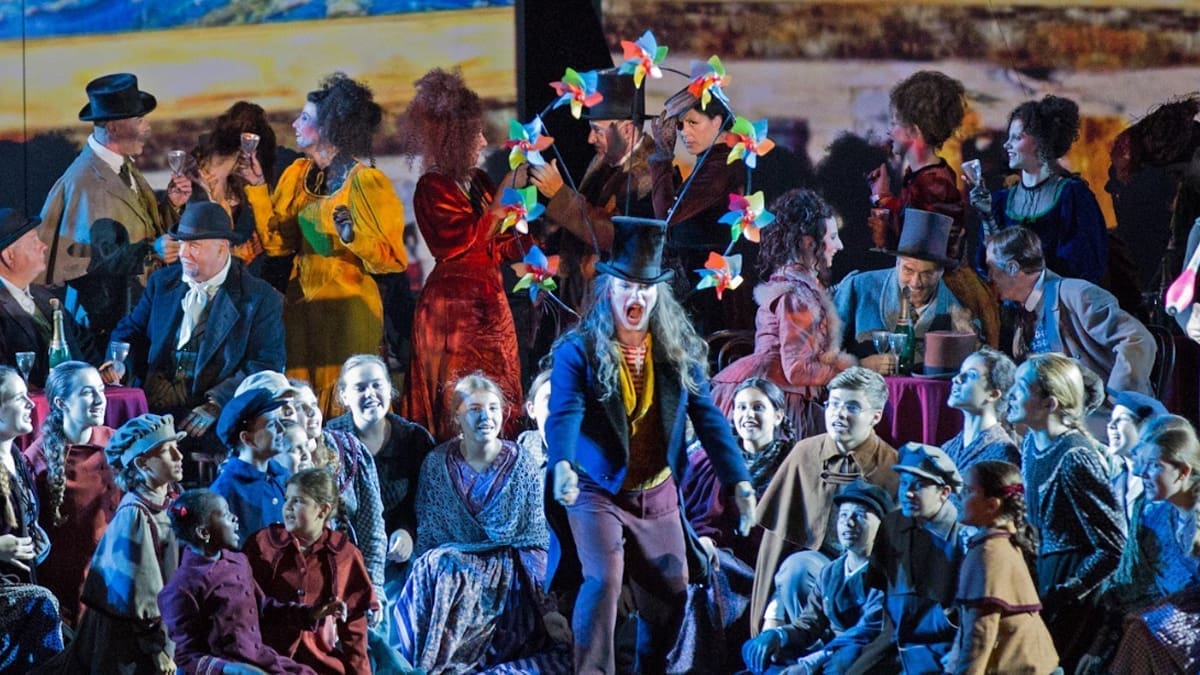 Una Bohème visionaria torna a incantare Roma