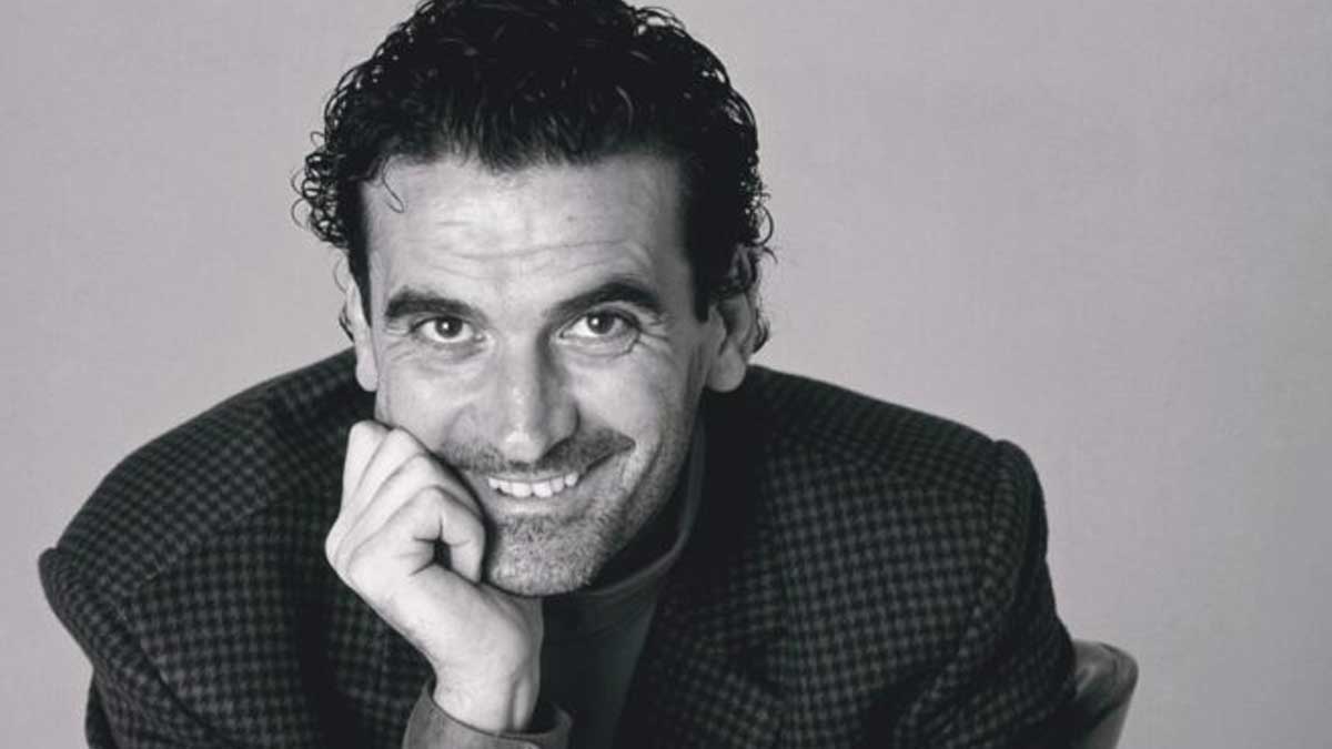 Napoli celebra l’eredità viva di Massimo Troisi